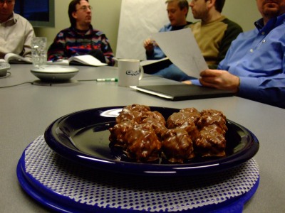 Kernel_team_meetings/cake_071210.jpg